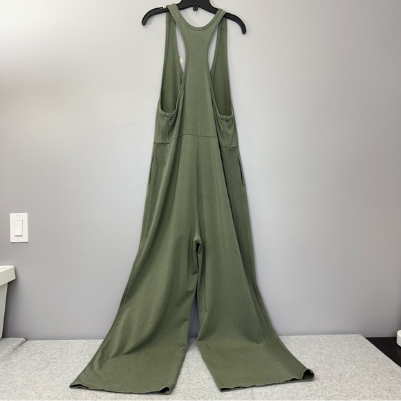 AERIE Relaxed Fit Jumpsuit - Picture 7 of 14